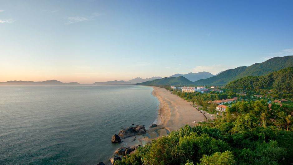 Banyan Tree Lang Co Vietnam Exterior