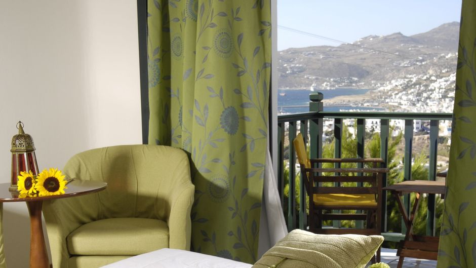Tharroe of Mykonos Room