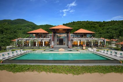Banyan Tree Lang Co Vietnam
