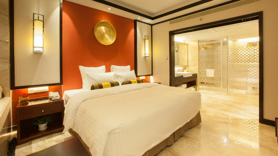 Landmark Inn Room