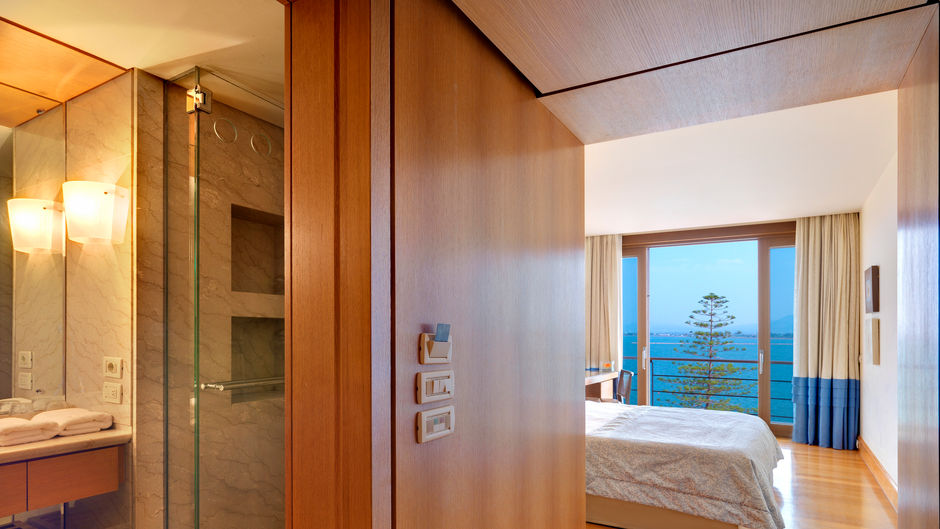Amphitryon Hotel Room