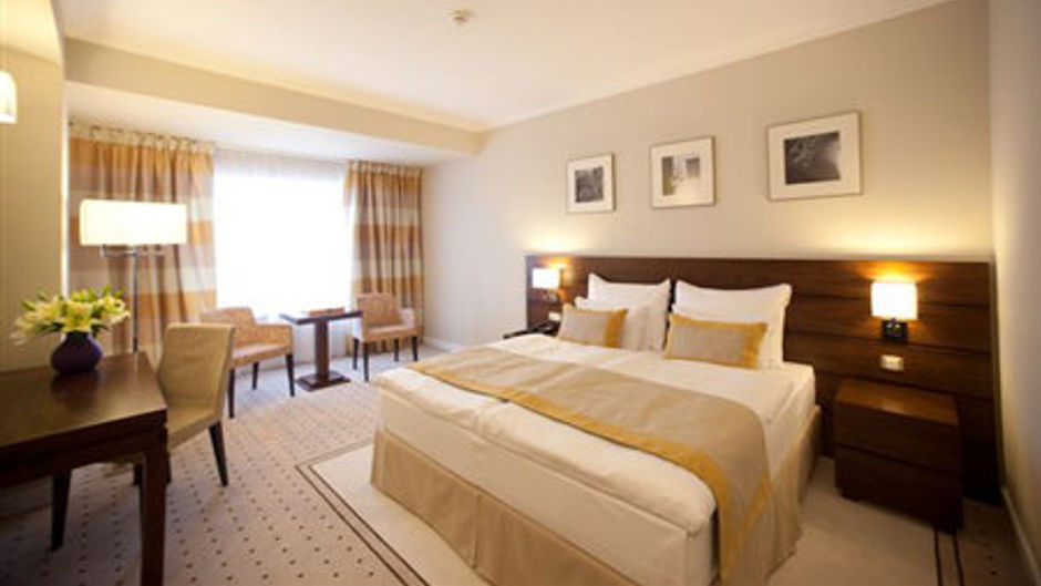 Capital Plaza Hotel Bucharest Room