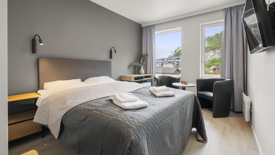 Kinn Hotel Floro Room