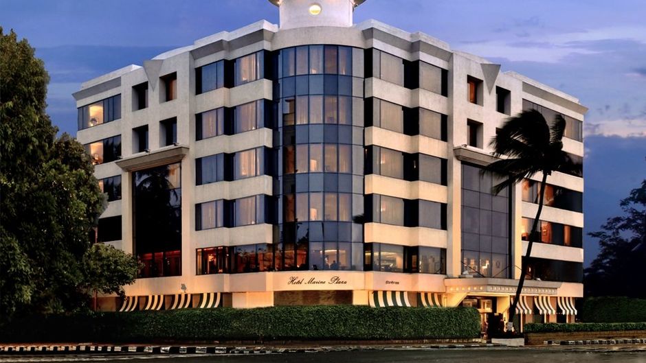 Hotel Marine Plaza Exterior