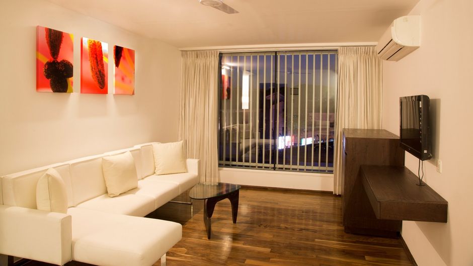 Springs Hotel & Spa Bangalore Suite