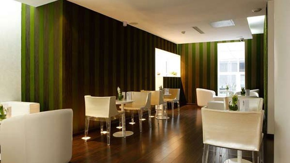 Hotel Le Quartier Bercy - Square Paris Lobby