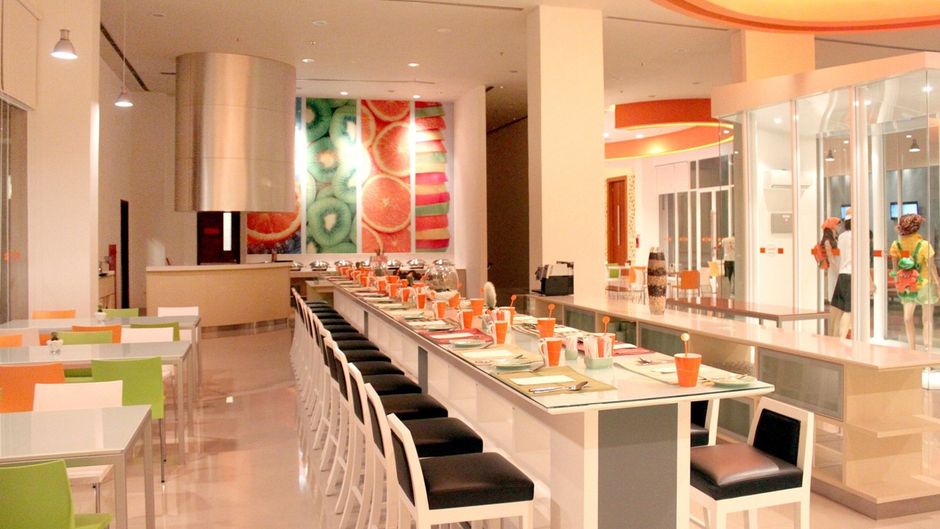 Harris Hotel Batam Center Restaurant