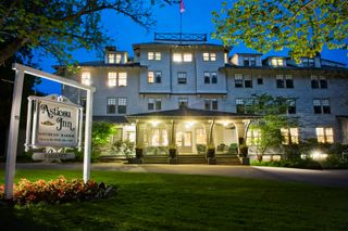 Asticou Inn