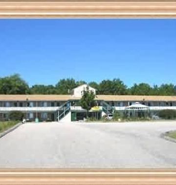 Coronado Island Inn