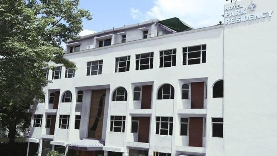 Hotel Park Residency Green Park Exterior