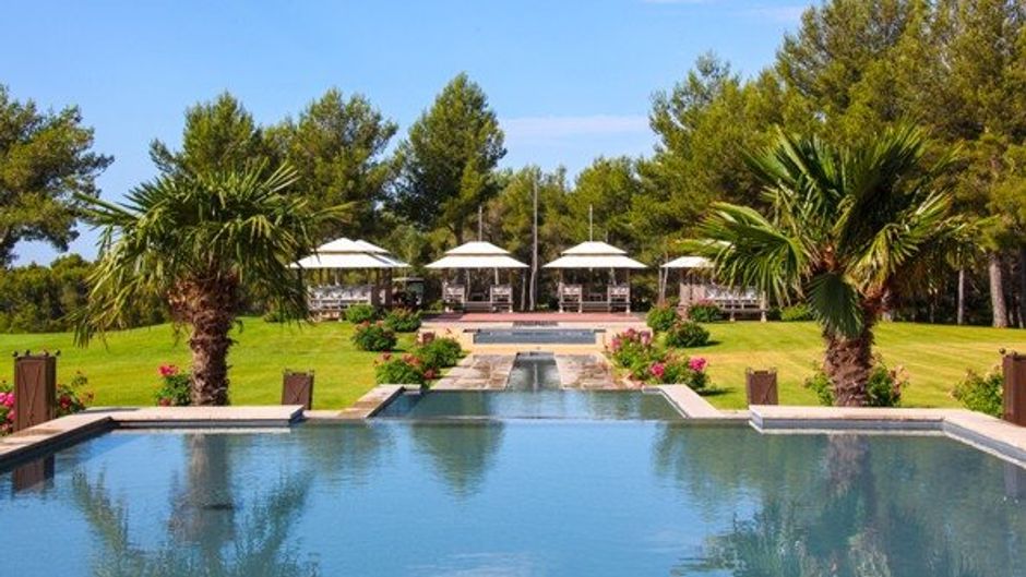 Hotel du Castellet Exterior