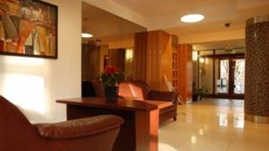 Hotel Malinowski Economy Lobby