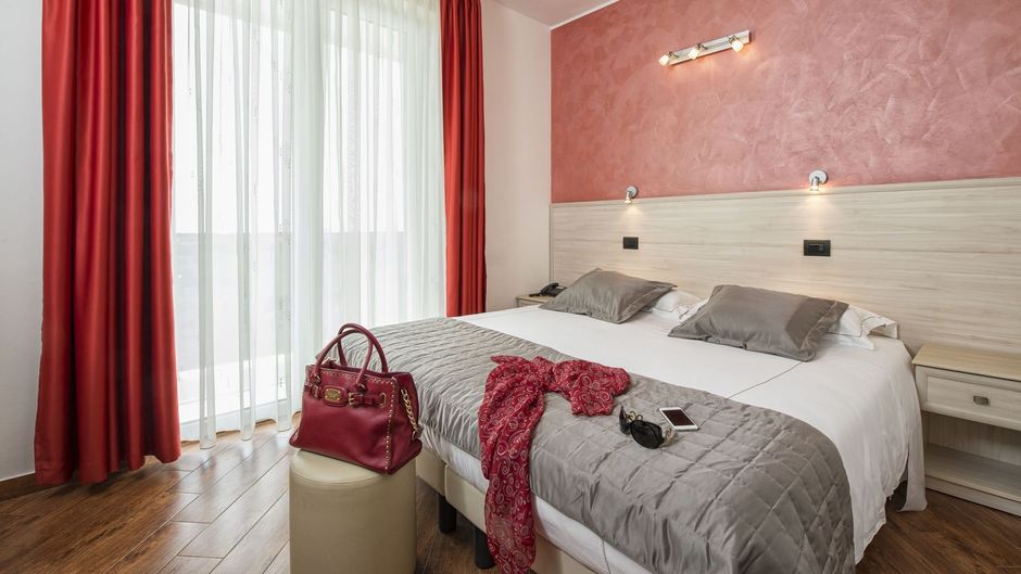 Hotel Simon Room
