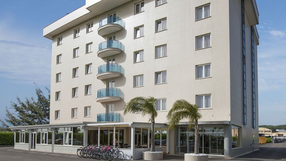 Hotel Simon Exterior