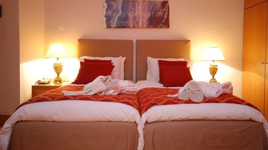 Le Palace Art Hotel Room