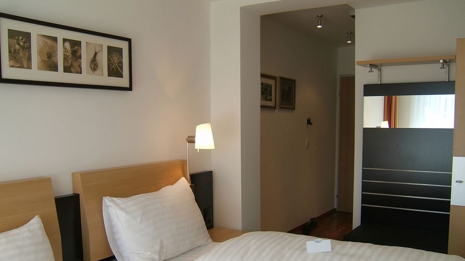 Hotel Binders Room