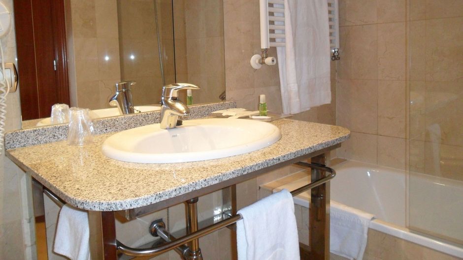 Ponferrada Plaza Room