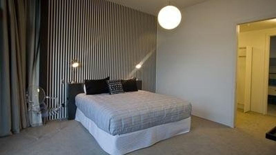 Navigate Seaside Accommodation Room
