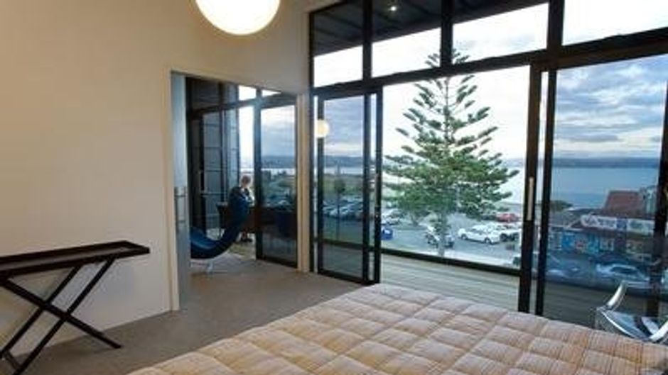 Navigate Seaside Accommodation Room