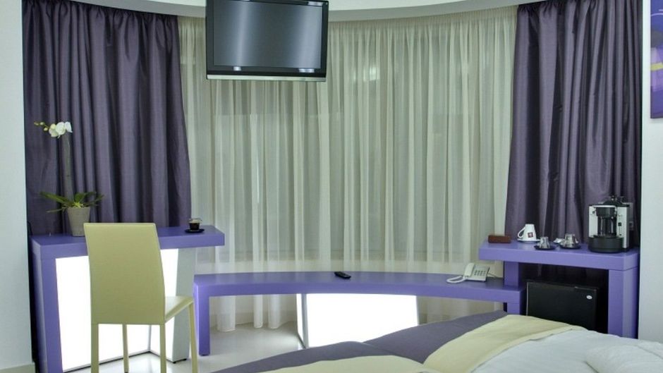 Hotel Design Christina Room