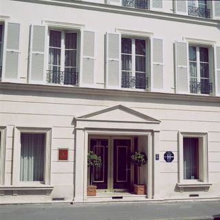 Suede Hotel