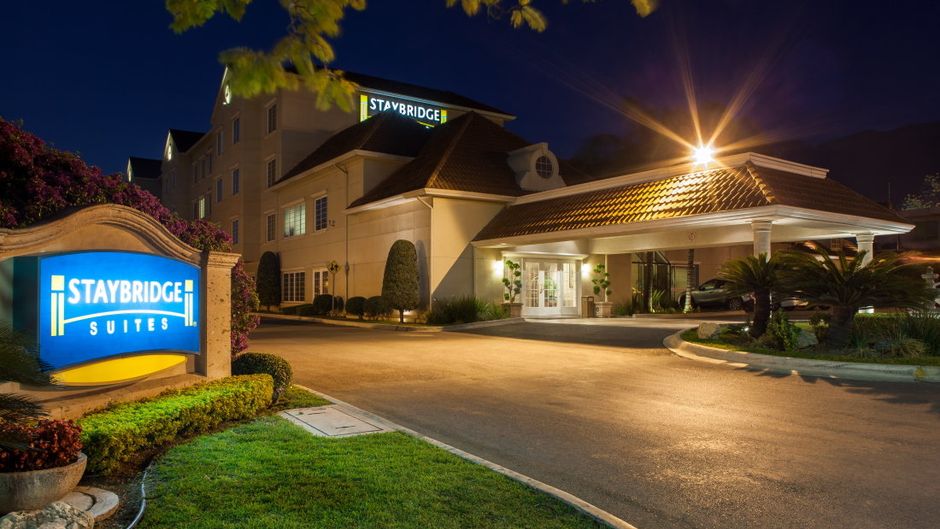 Staybridge Suites Monterrey-San Pedro Exterior
