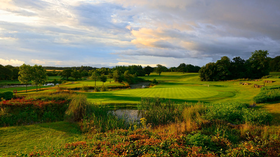 Vale Resort Golf