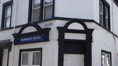 Waverley Hotel