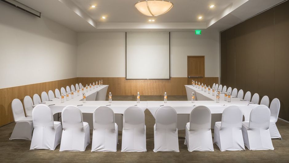 Fiesta Inn Queretaro Meeting