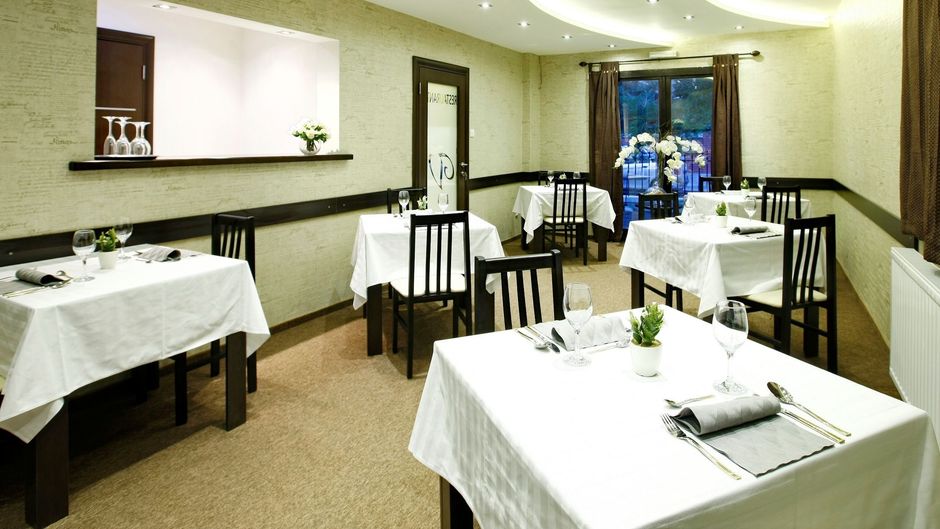 Vozarev Restaurant