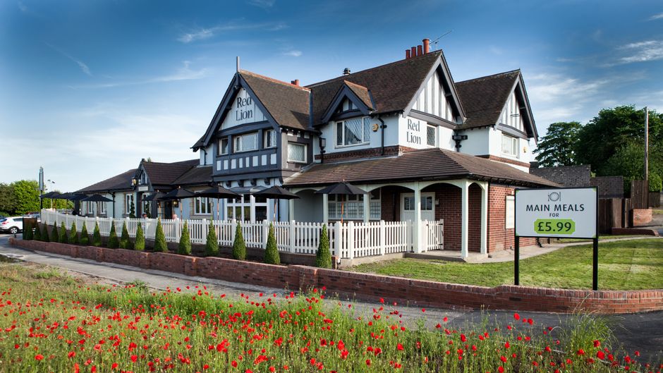 Red Lion Inn Todwick Exterior