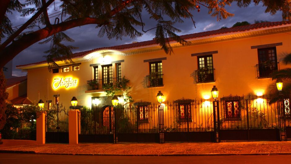 Hotel Aranjuez Exterior