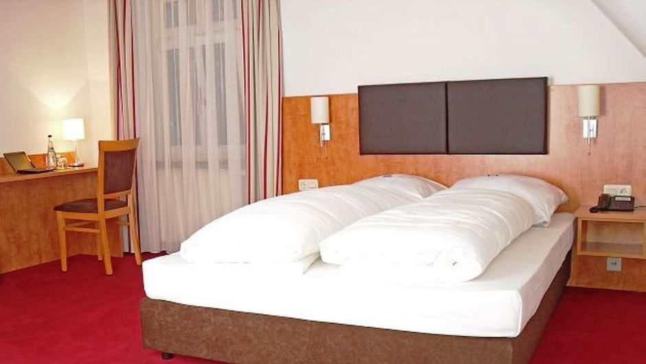 Hotel Neuwirtshaus Room