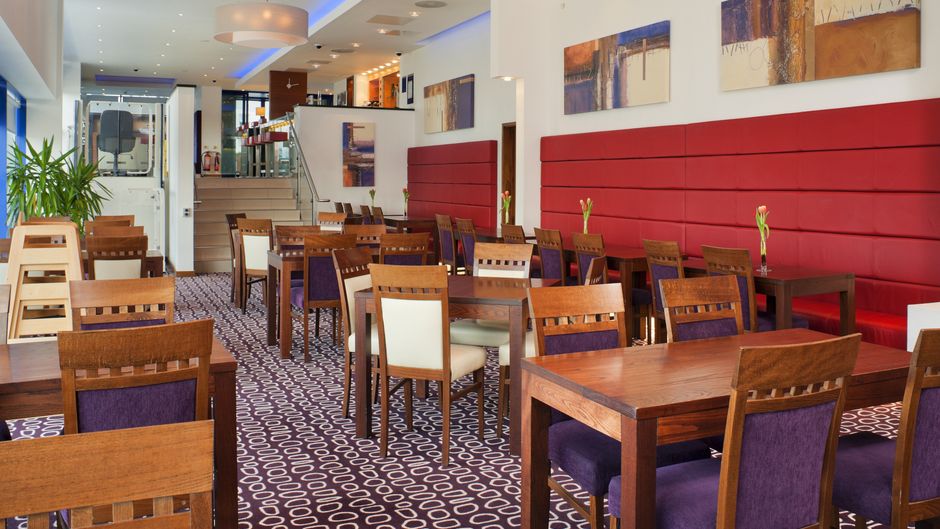 Holiday Inn Express Golders Green Restaurant