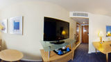 <b>Holiday Inn Ellesmere Port Room</b>. Virtual Tours powered by <a href="https://www.leonardoworldwide.com/" title="Leonardo Worldwide" target="_blank">Leonardo</a>.