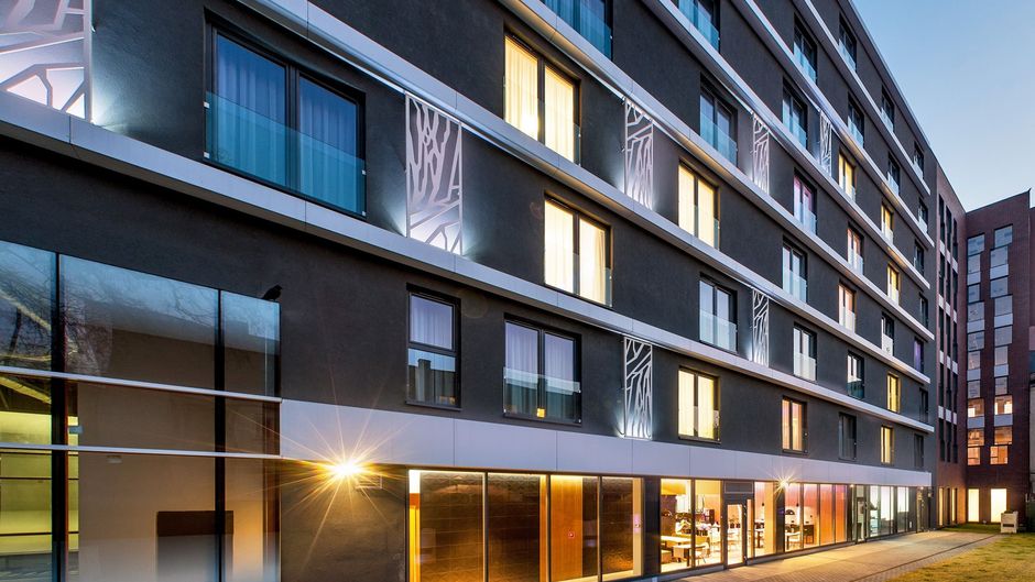 Hotel Invite Exterior
