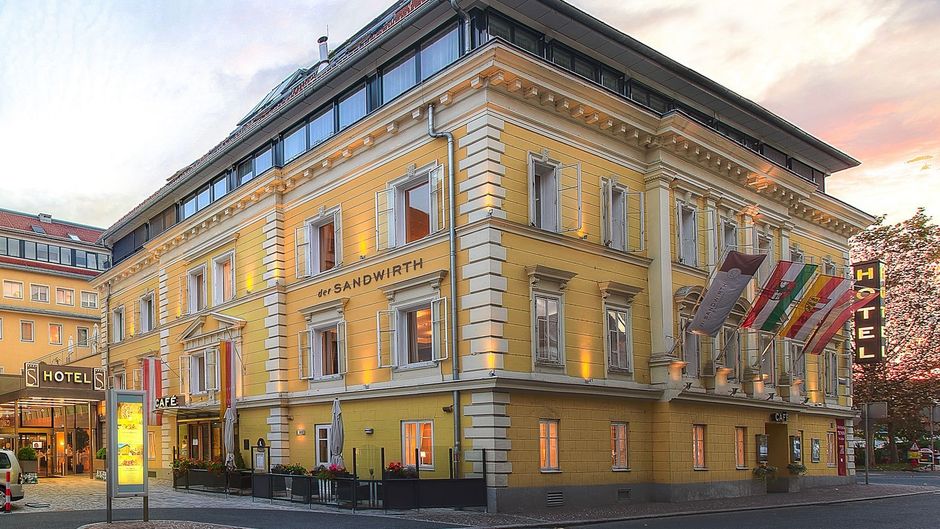 Hotel Sandwirth Exterior