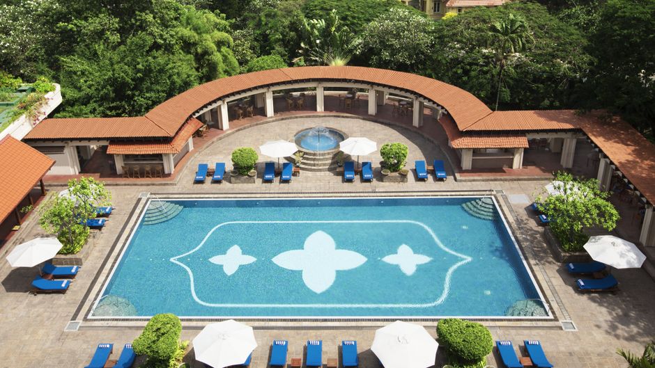Taj Samudra Hotel Pool