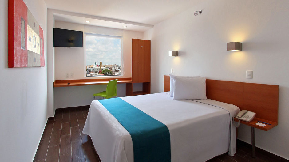 One Villahermosa Centro Room