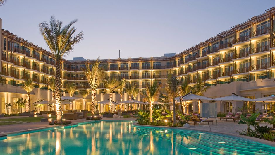Crowne Plaza Duqm Exterior