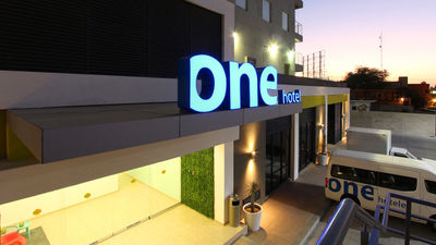 One La Paz