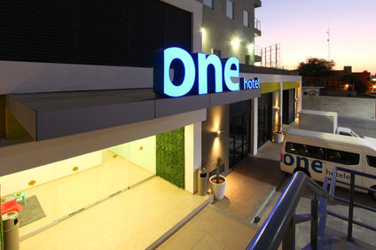 One La Paz