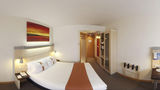 <b>Holiday Inn Express Barcelona Room</b>. Virtual Tours powered by <a href="https://www.leonardoworldwide.com/" title="Leonardo Worldwide" target="_blank">Leonardo</a>.