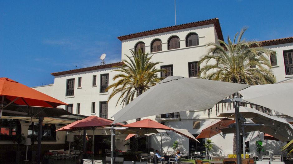 Hotel El Castell Exterior