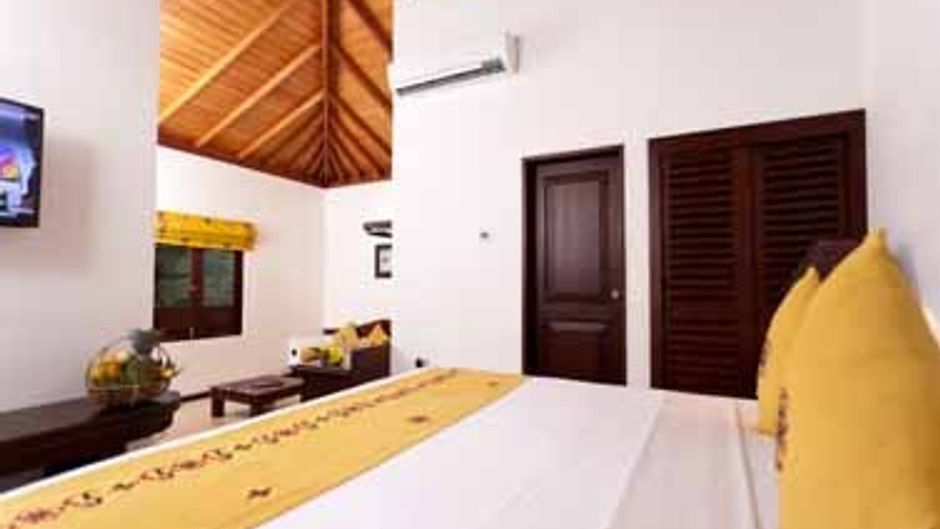 Amaya Lake Room