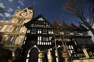 The Old England Manor
