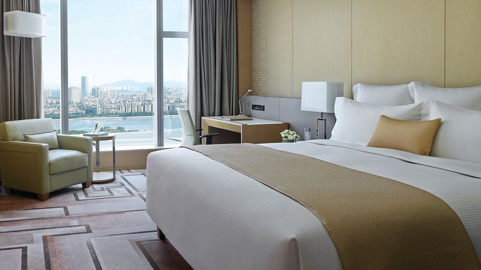 Langham Place, Guangzhou Room