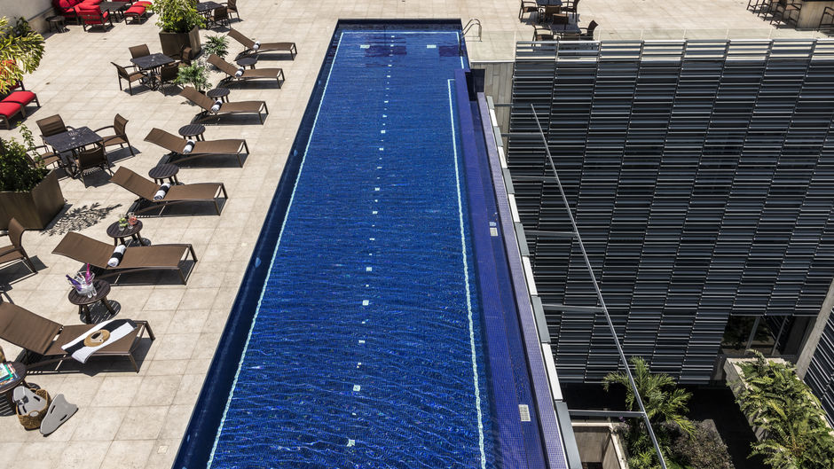 Cayena Caracas Pool