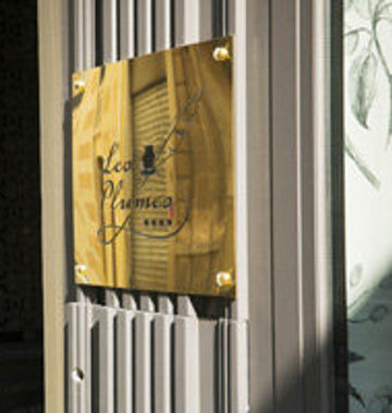 Les Plumes Hotel Paris