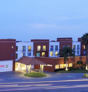 Fiesta Inn Leon